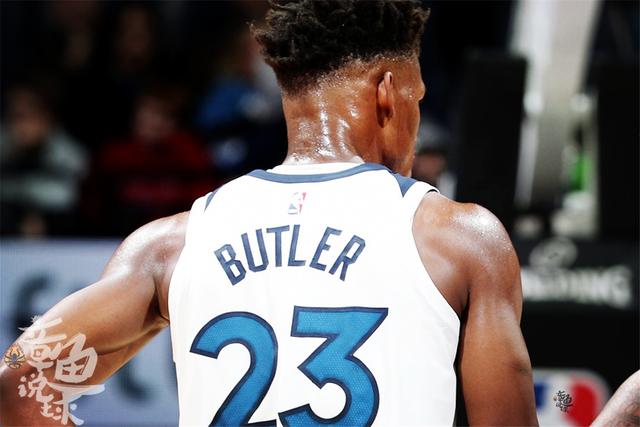 周琦6投6中砍12分5板 他仍是中国男篮最稳的点